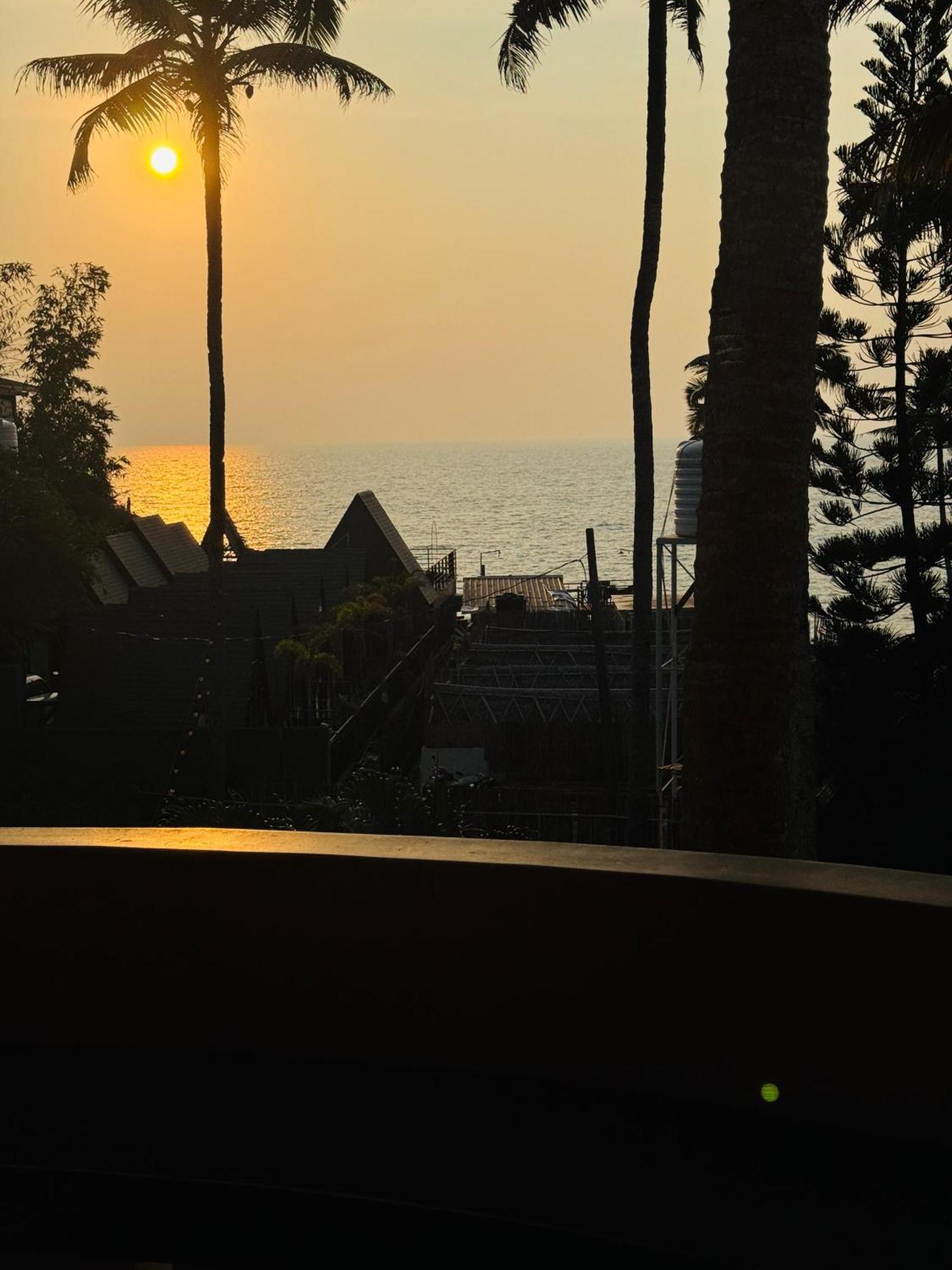 Beach View Balcony Resort By Hello ורקלה מראה חיצוני תמונה
